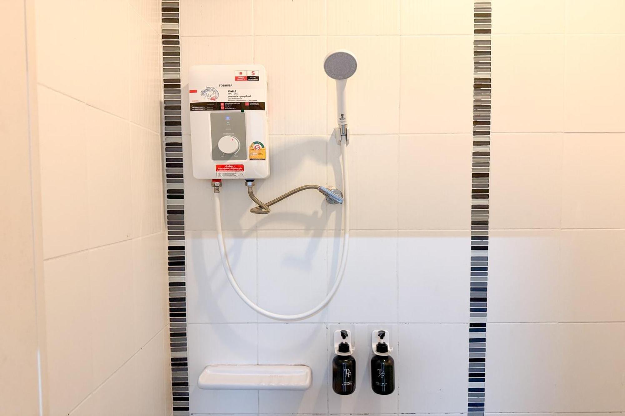 Tf Apartment Chiang Mai Buitenkant foto